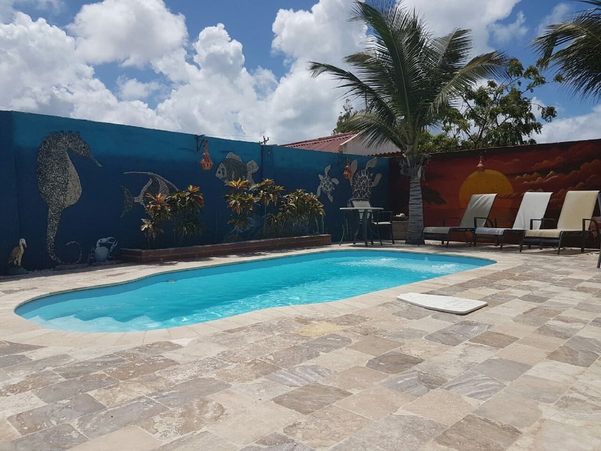 TROPICAL STUDIO (Jaa'in Wayuu)