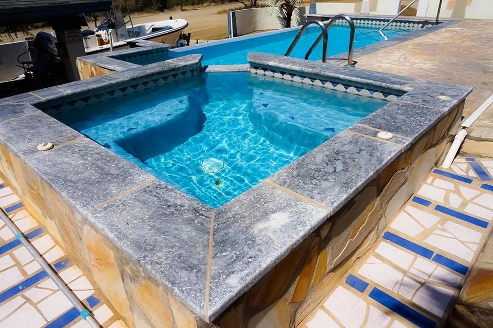 Sopmac Apartment and Pool