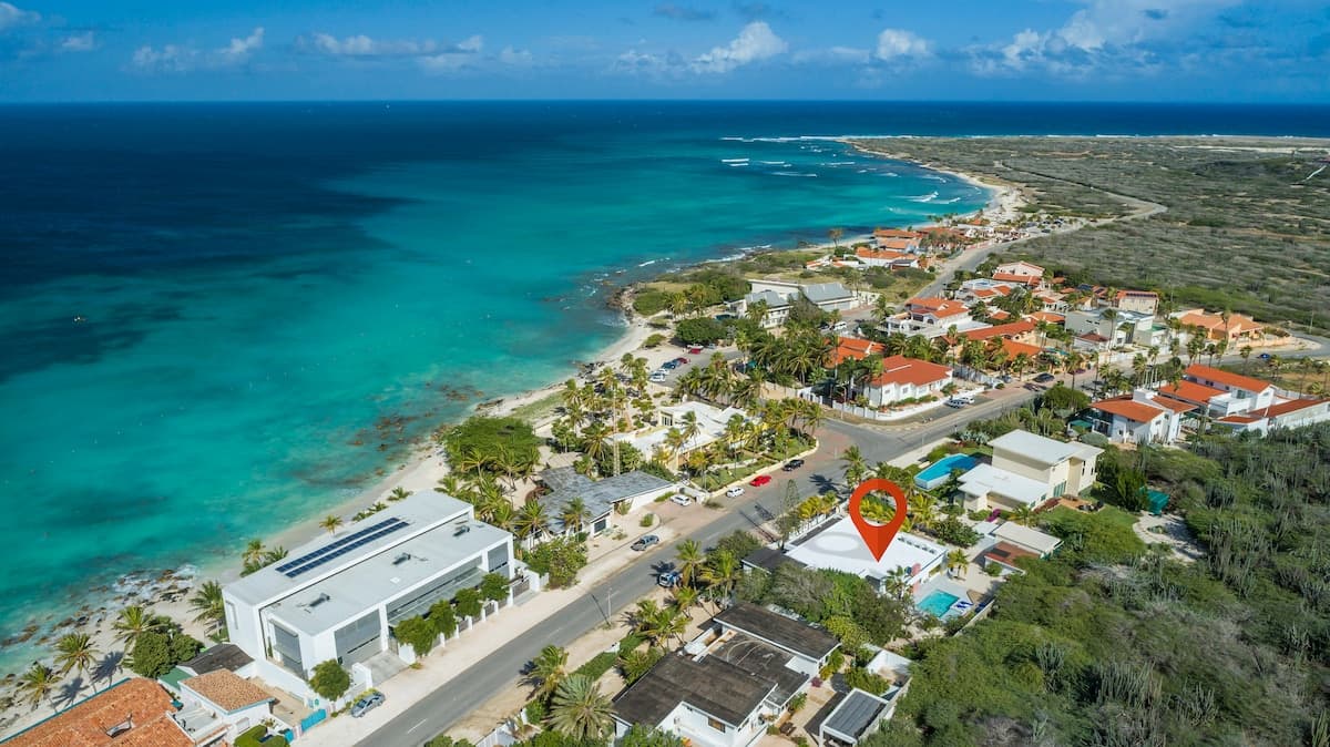 Boca Catalina Villa-2bd-2 Bath-Steps to the beach