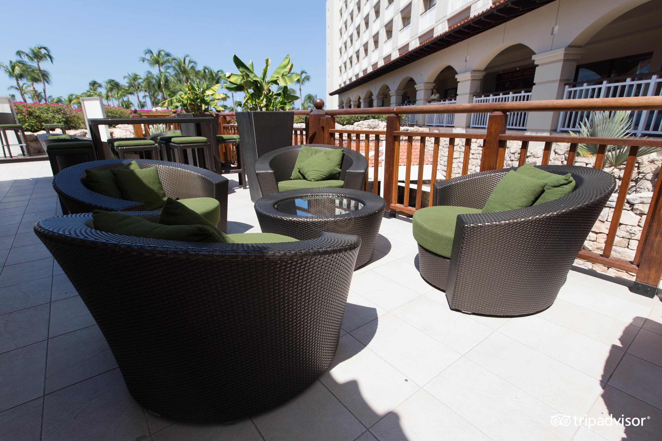Alfresco Lobby Bar at the Hyatt Regency Aruba Resort and Casino