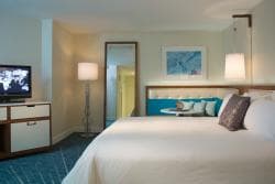 Marina King Guest Room