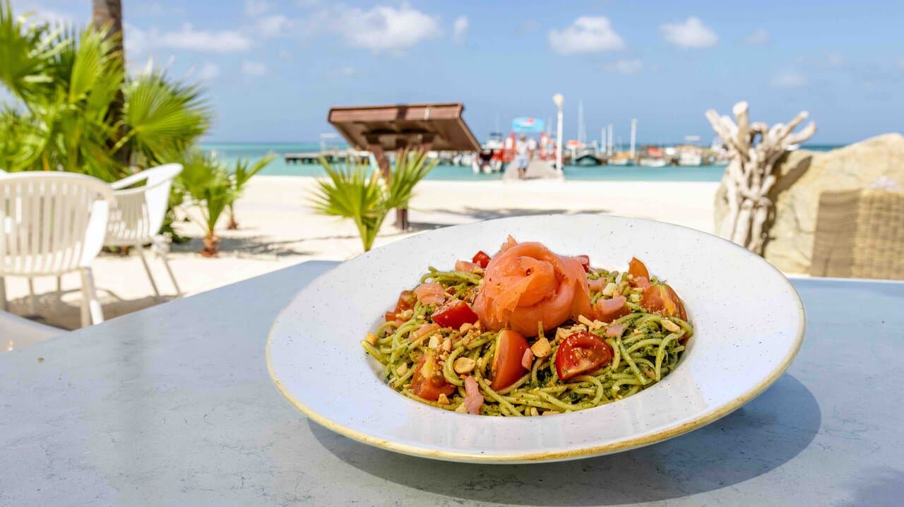 Salmon pasta