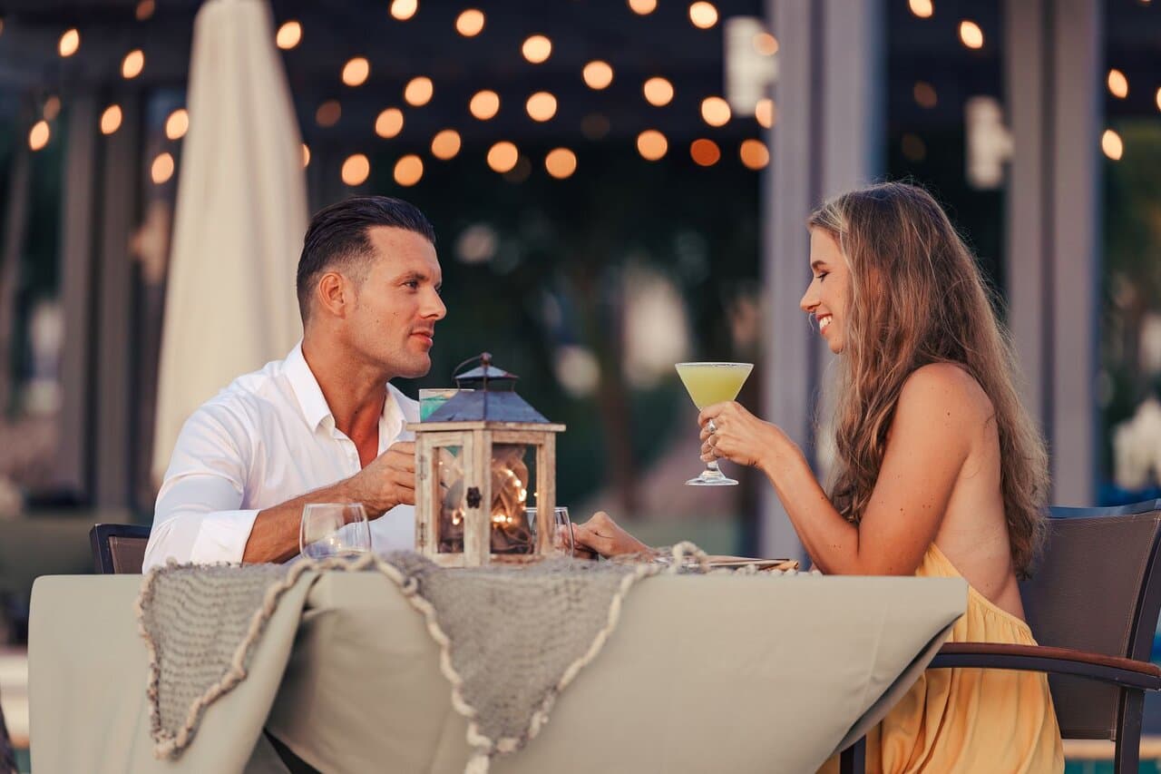 Romantic Dinner Ambiance