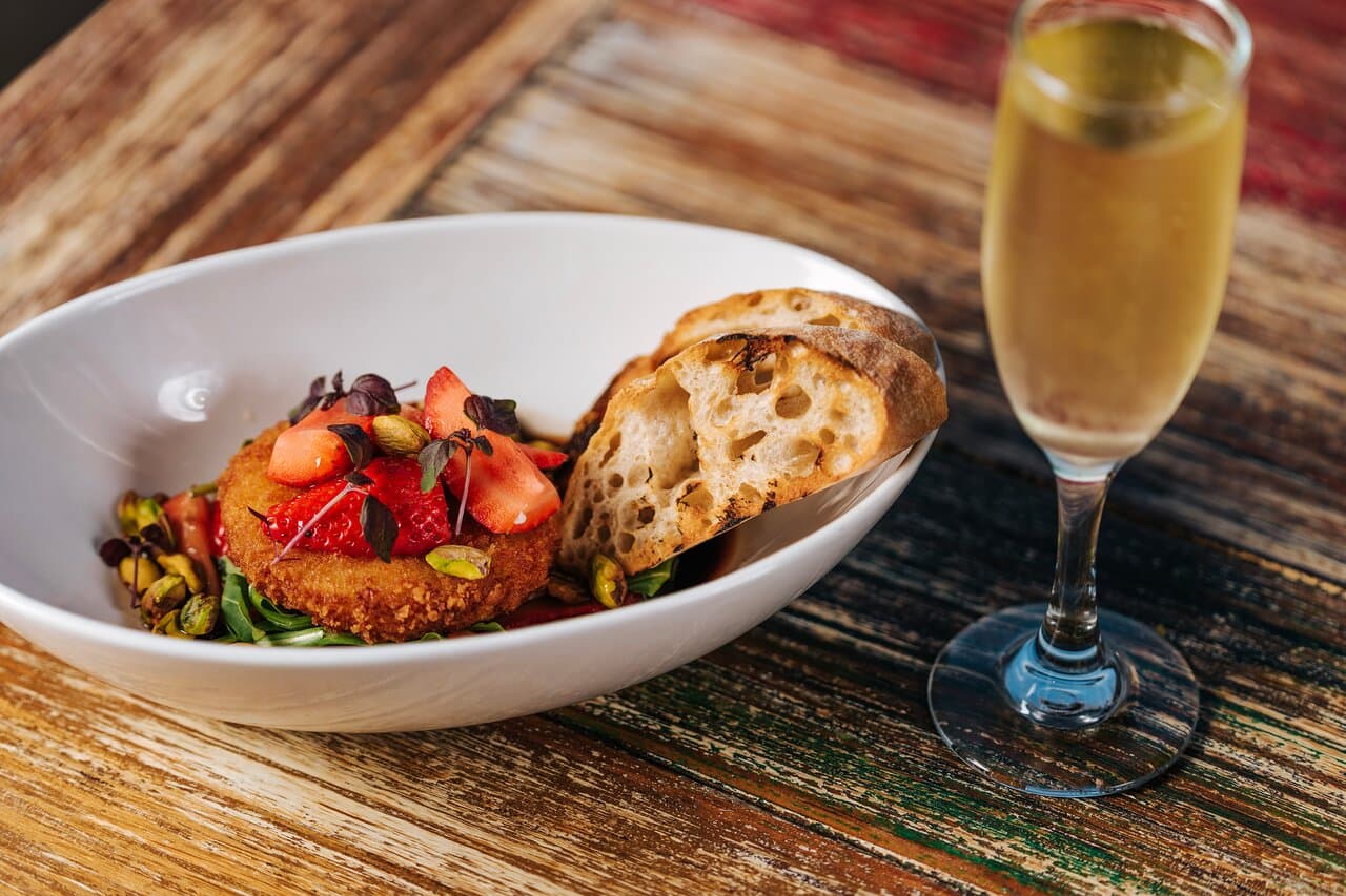 Sea_Breeze_Restaurant_&_Bar_Fried_Brie_Cheese