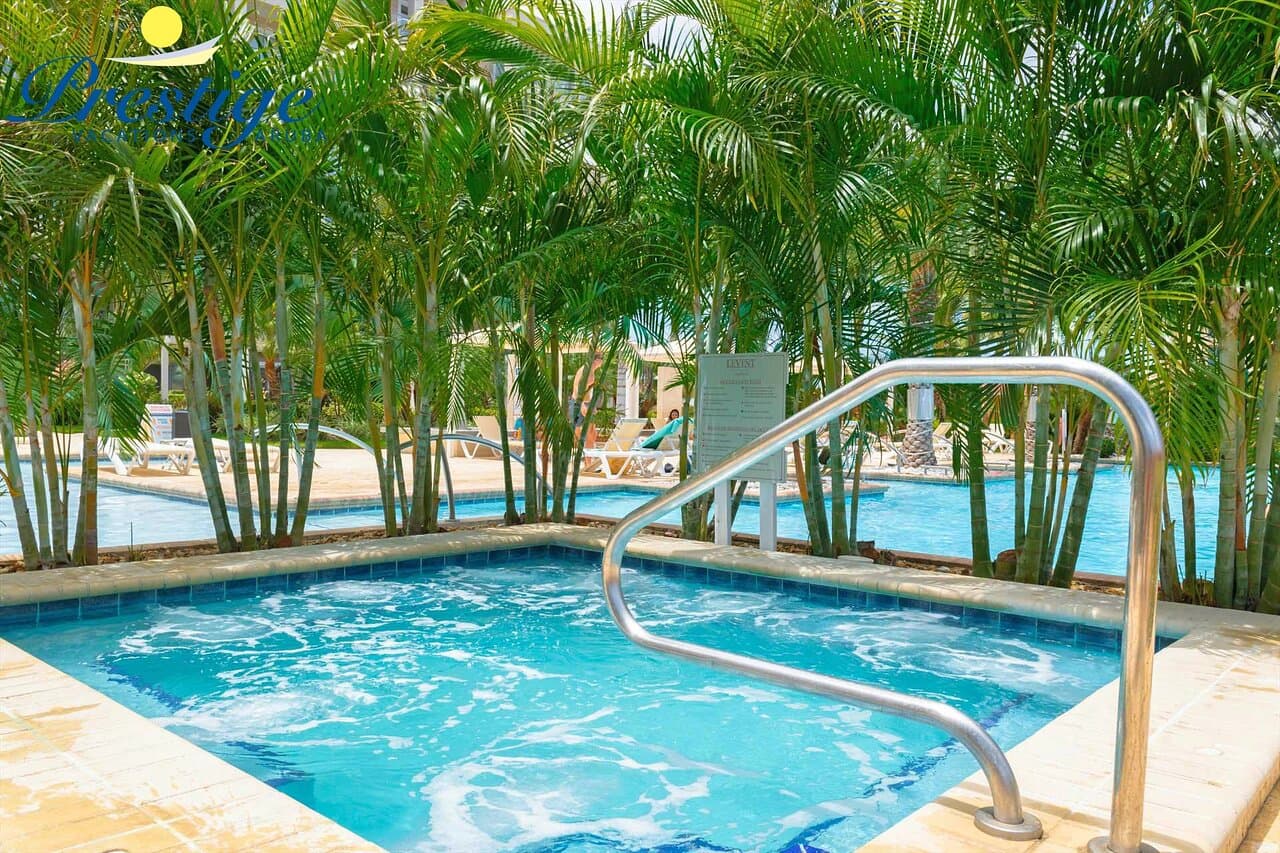 The LeVent Beach Resort Aruba outdoor hot tub