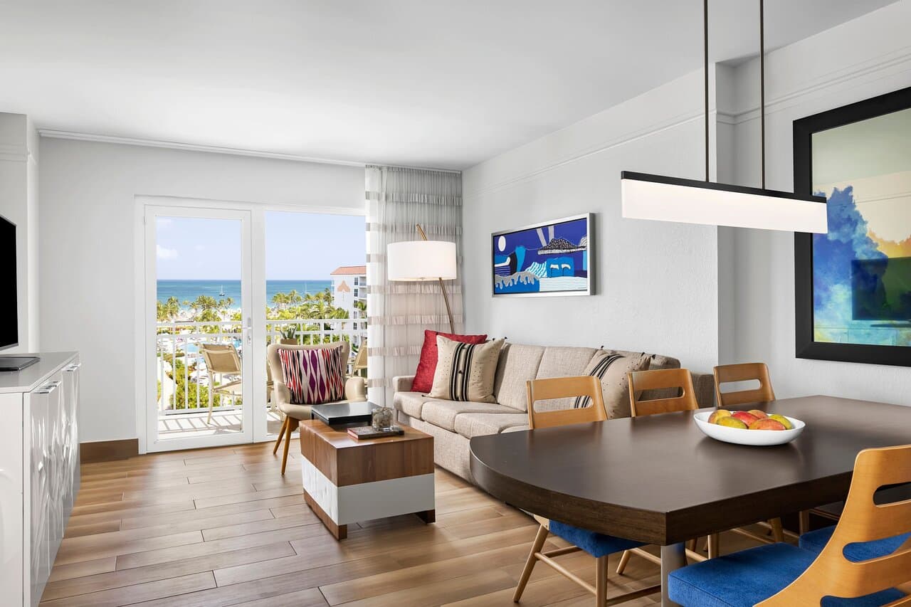 Ocean View Villa - Dining & Living Area