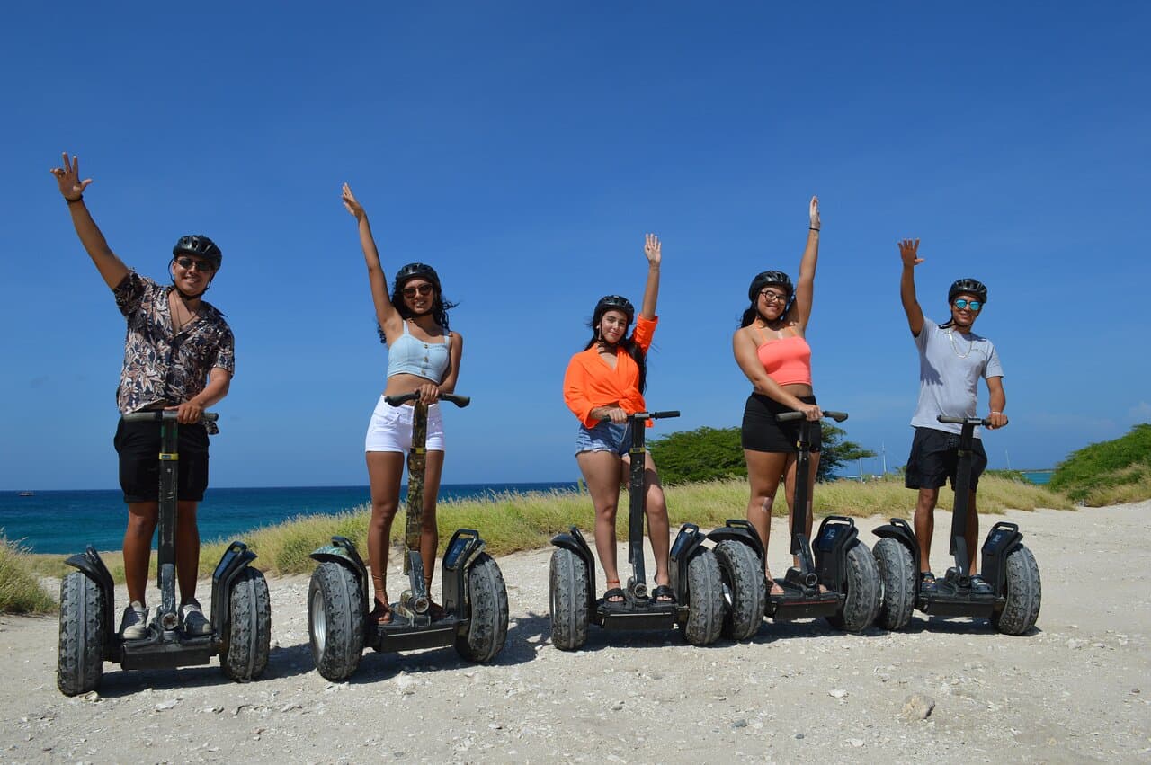 Experience the beauty of Aruba on a thrilling Segway tour with Banana Adventure! 🌴🌊 Glide along the stunning beaches and create unforgettable memories with your family. Let us guide you for a safe and enjoyable adventure!