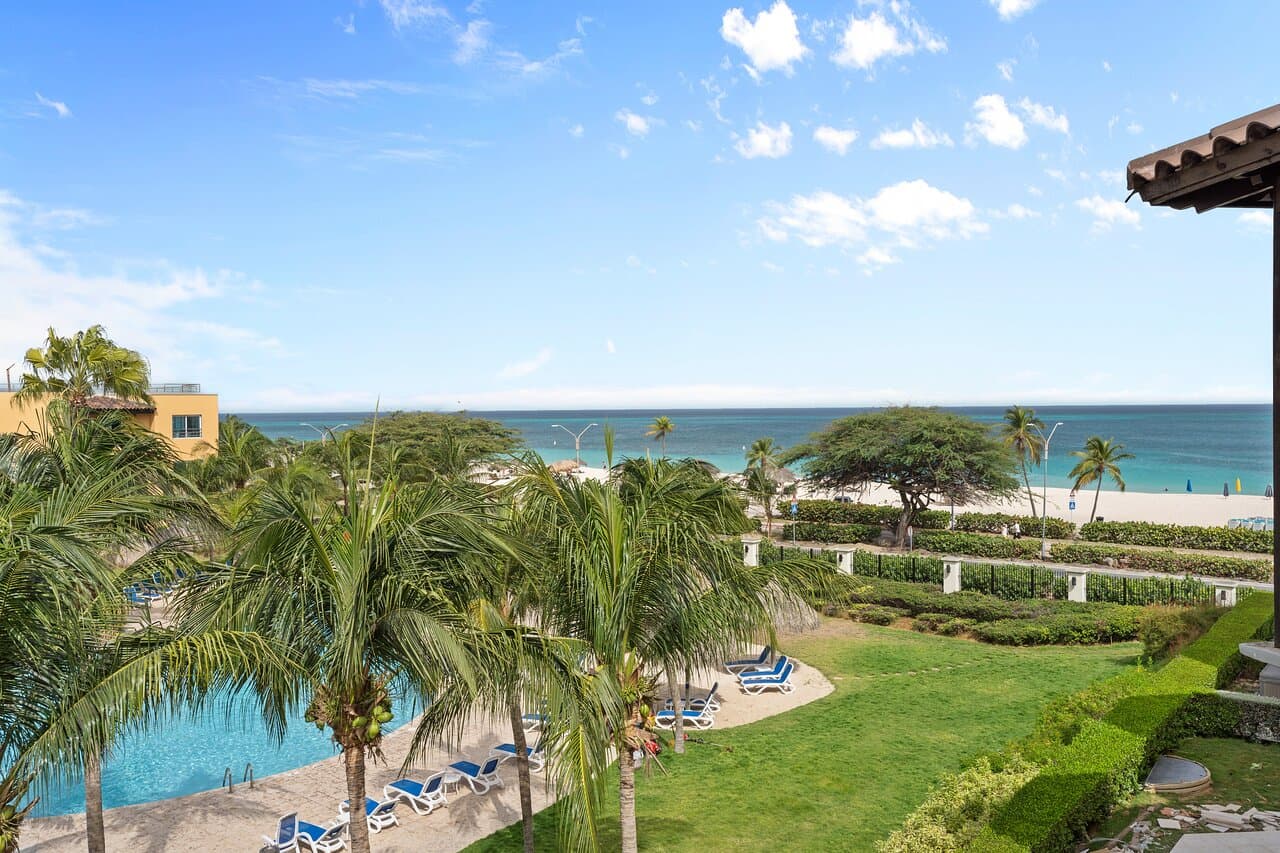 Condo - Turquoise View Two-bedroom condo - BC353