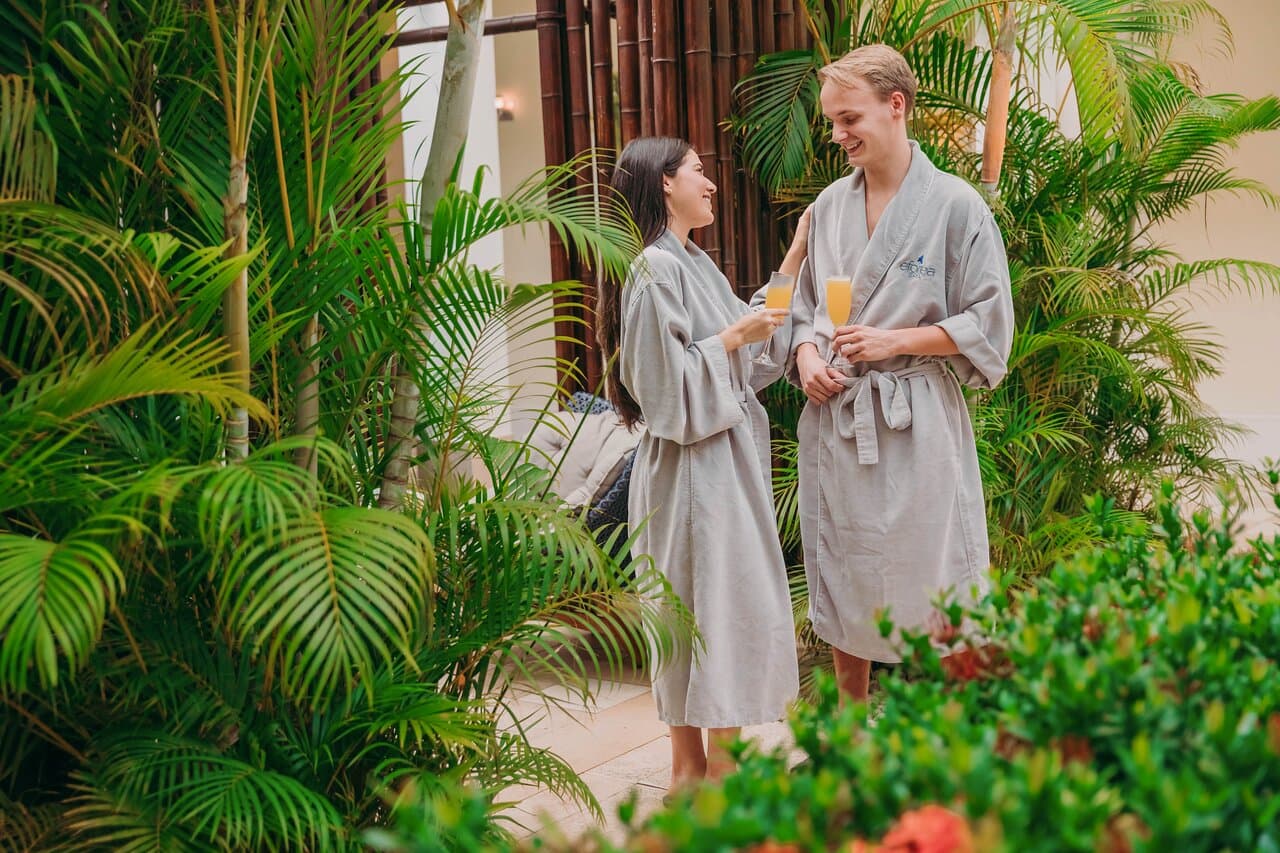 Unwind in the open air relaxation area with a post-treatment mimosa
