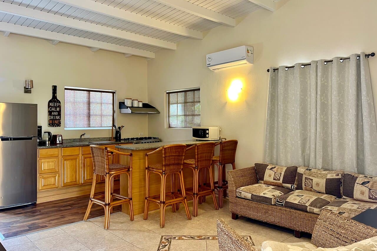 Kamerlingh Villa at TripAdvisor