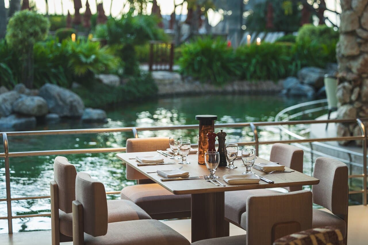 Dining near the lagoon.