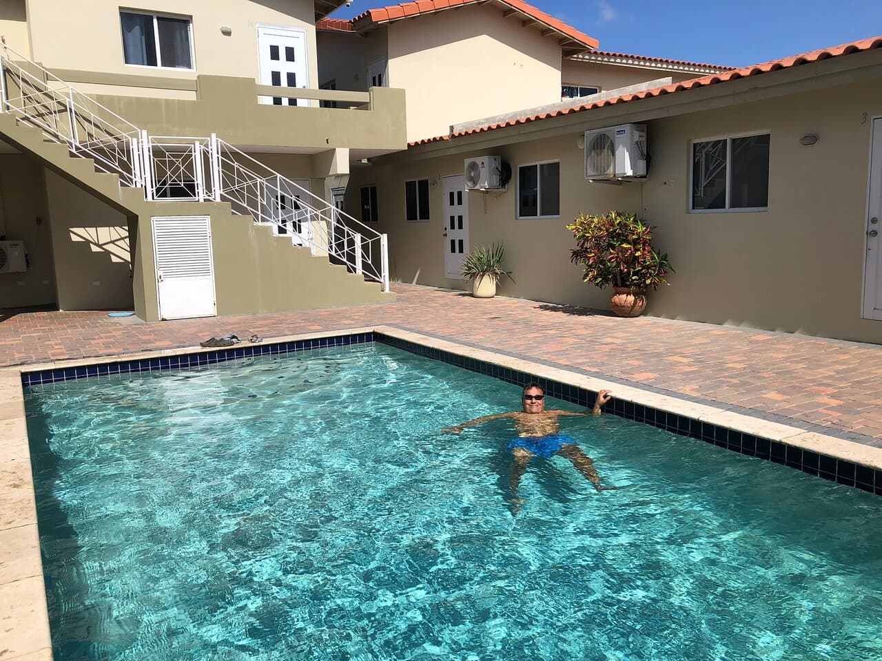 The outdoor pool, great to cool off!