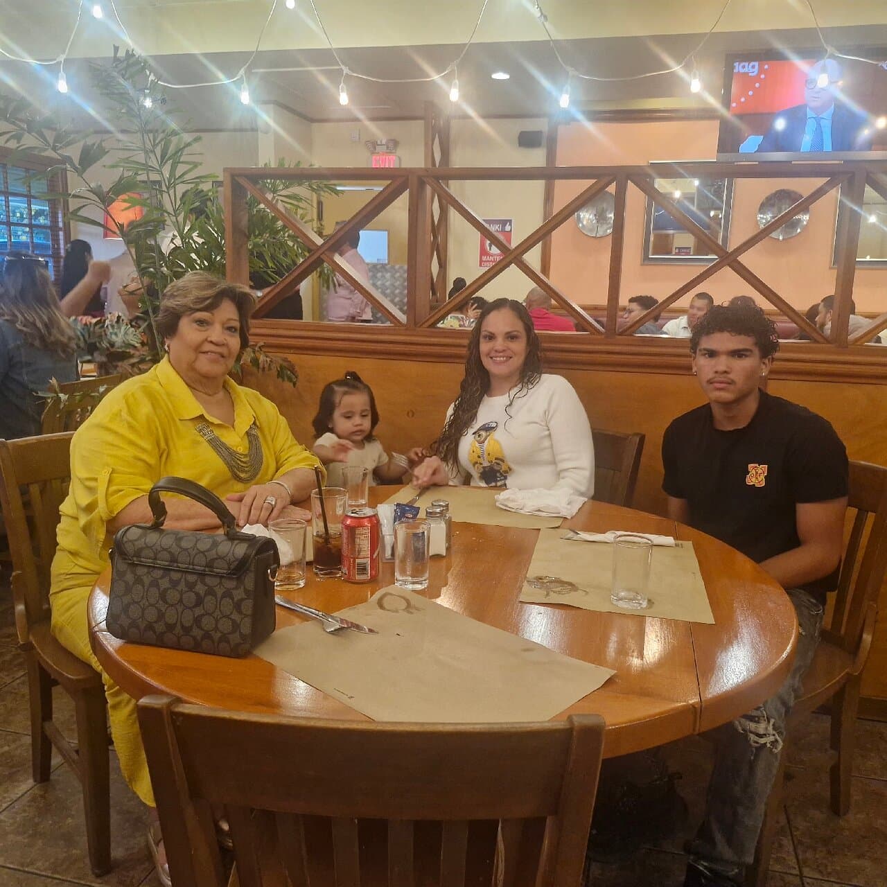 Peanuts Restaurant at TripAdvisor