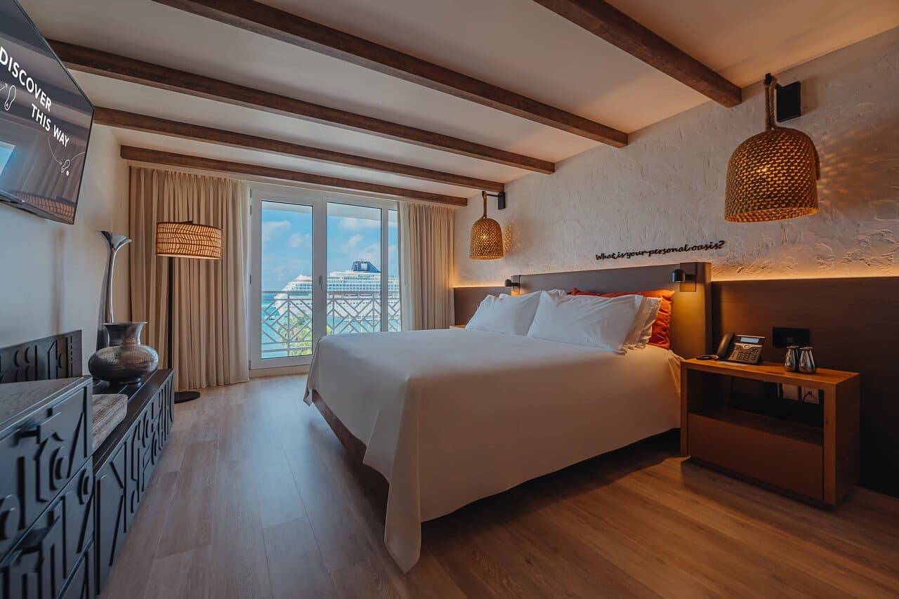 King Guest Room - Ocean View