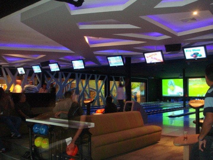 Inside Dream Bowl Aruba