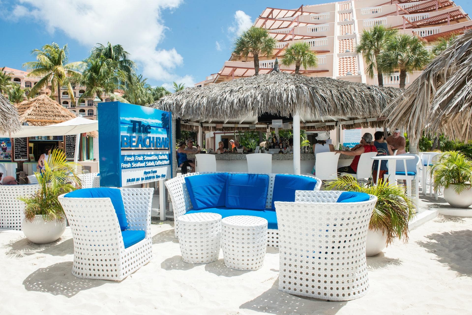 The Beach Bar Sign