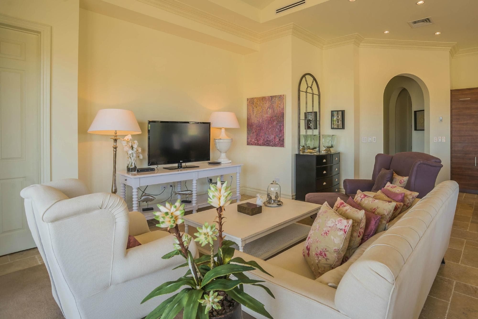 3 bedroom luxury apartment