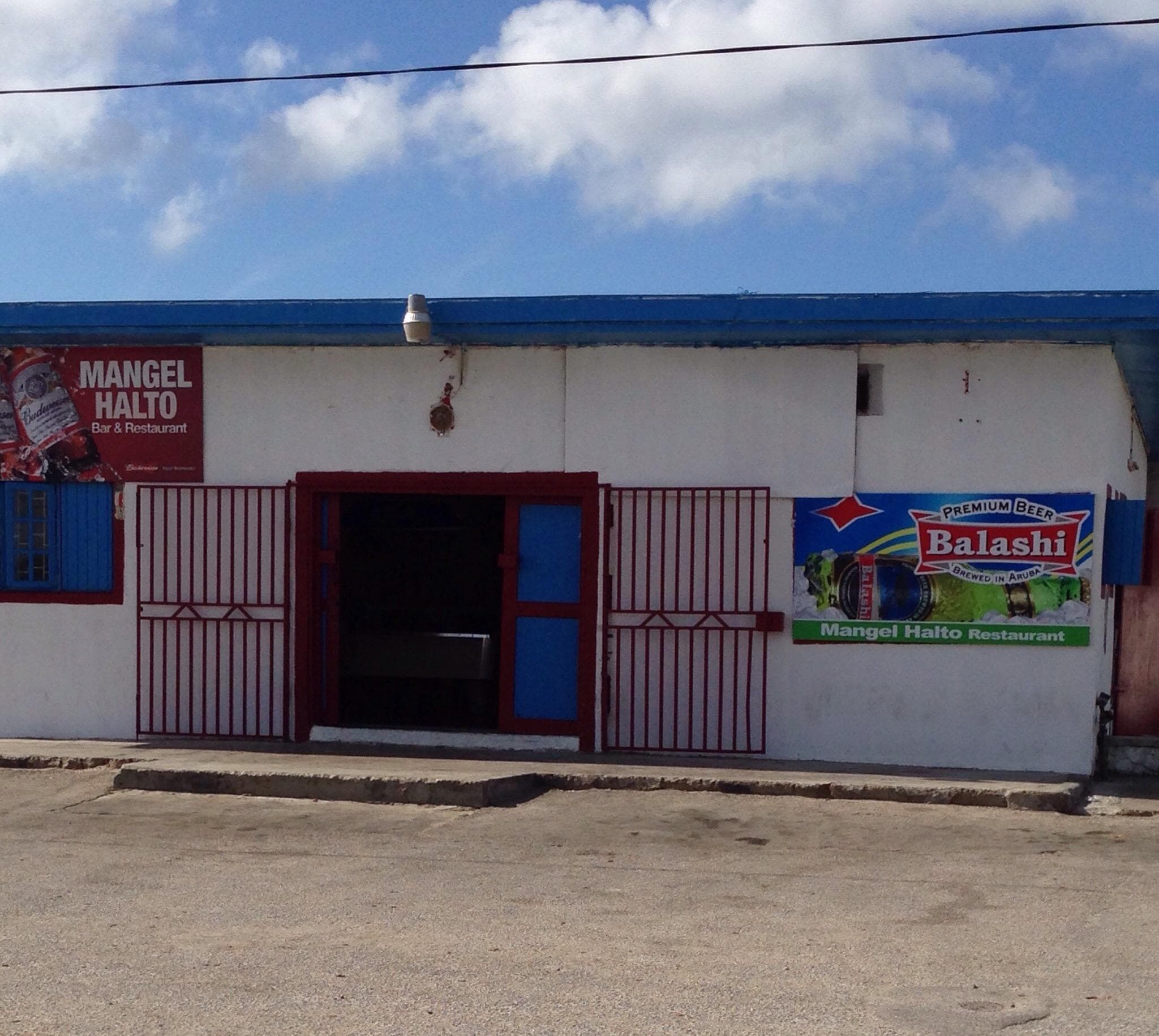 Mangel Halto Bar-Restaurant