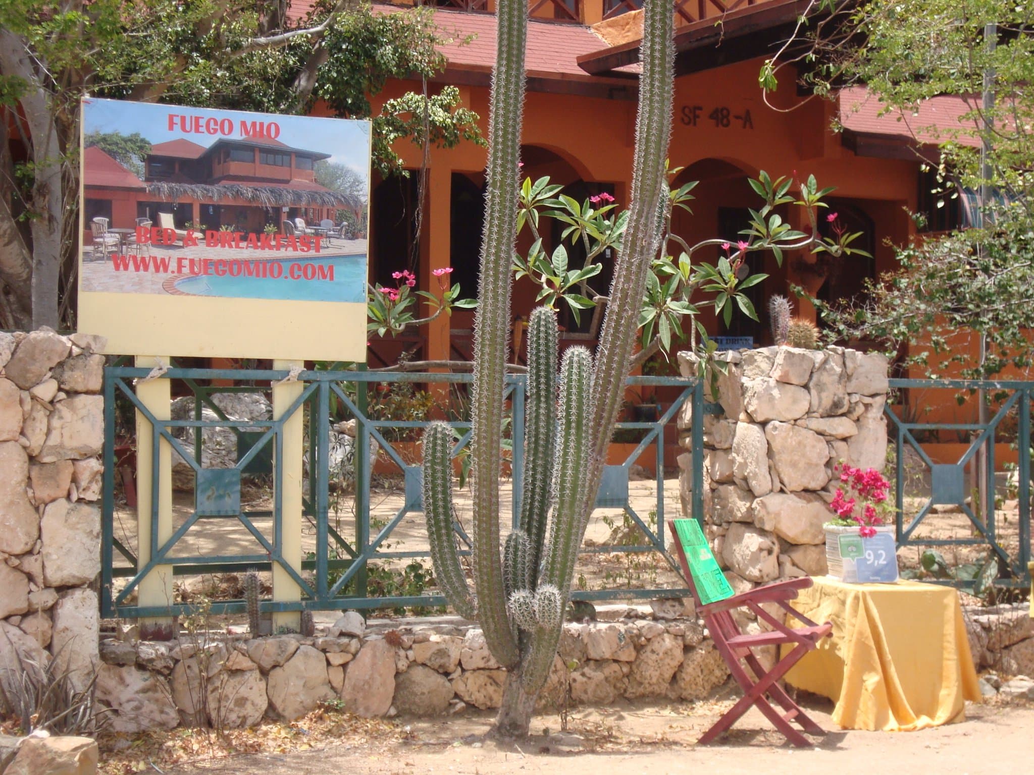 Fuego Mio Bed & Breakfast, Look for our sign!