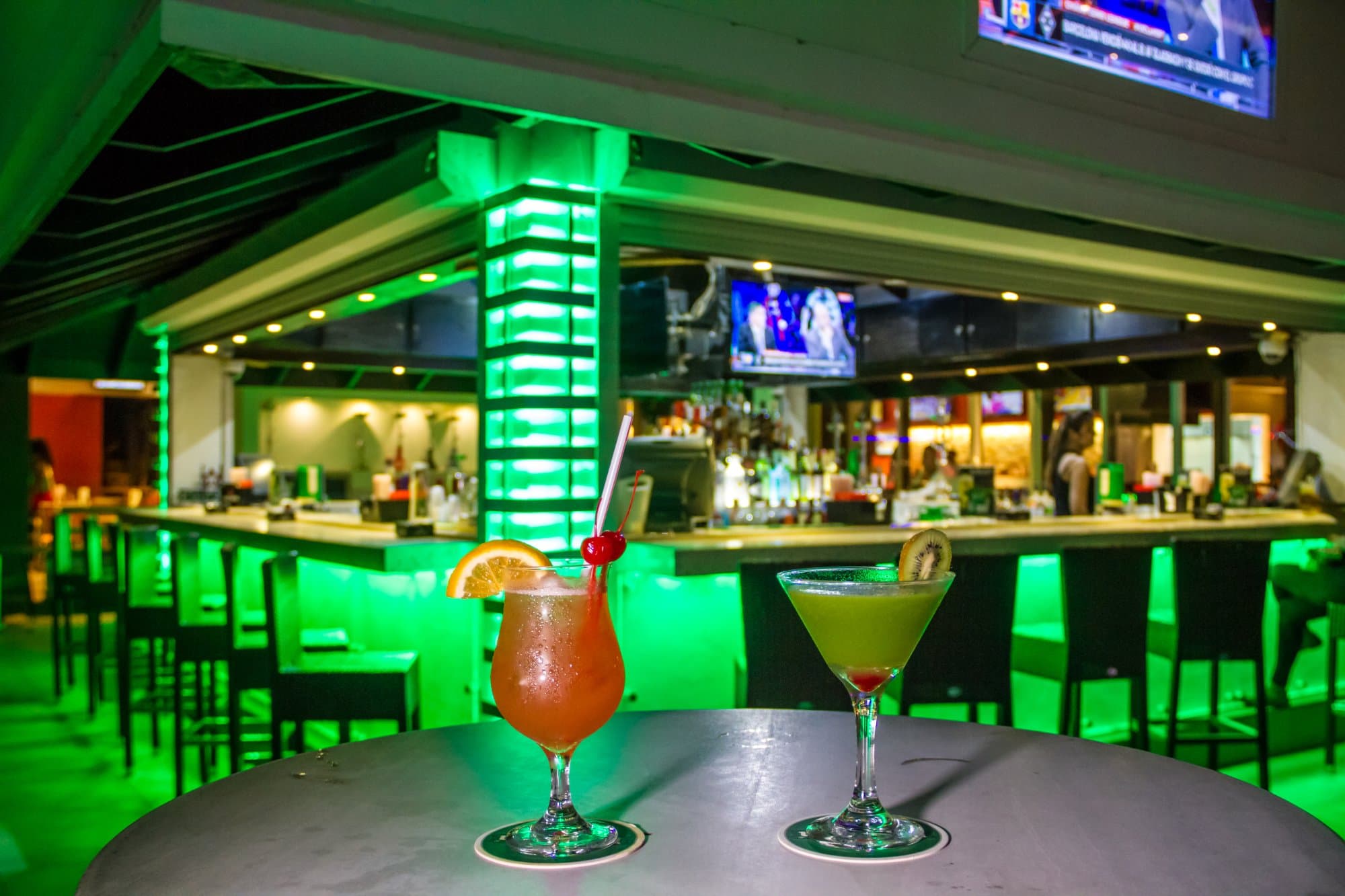 Cocktail at South Beach bar Aruba