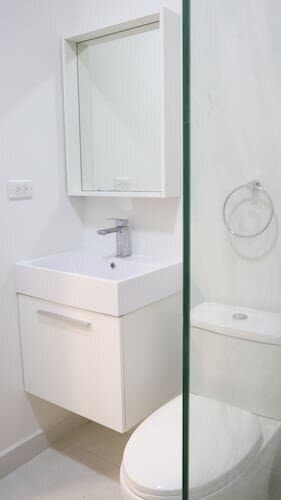 Modern spacious bathroom