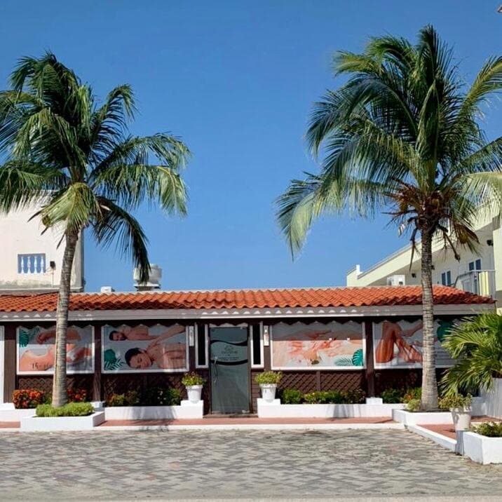This is the result of an old house to a unique space of love and relaxation.