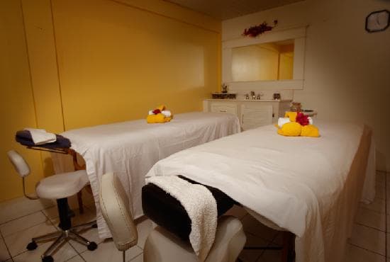 Madeleine's Spa On-site