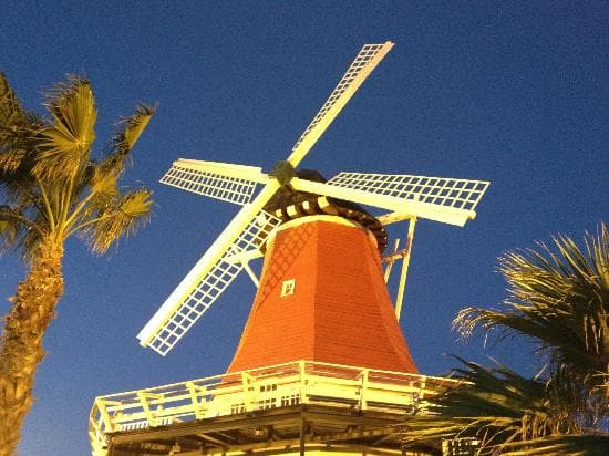 Hübsches Fotomotiv: Holländische Windmühle, Aruba