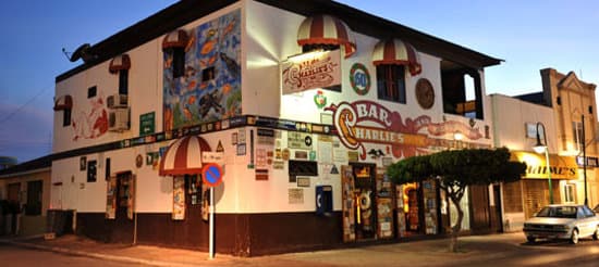 Charlie's Bar