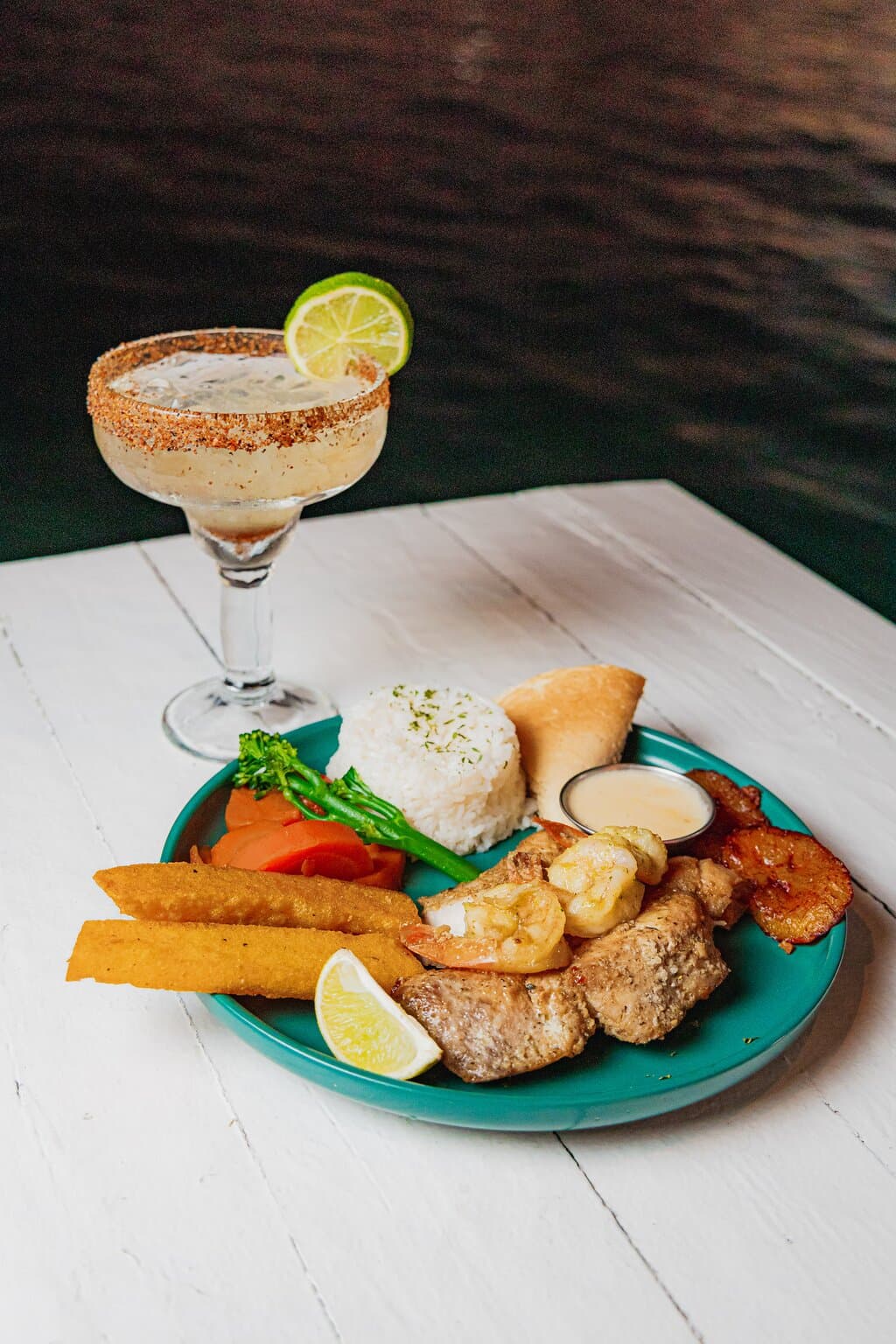 Fish & Shrimp Garlic with a tasty Margarita on the side!