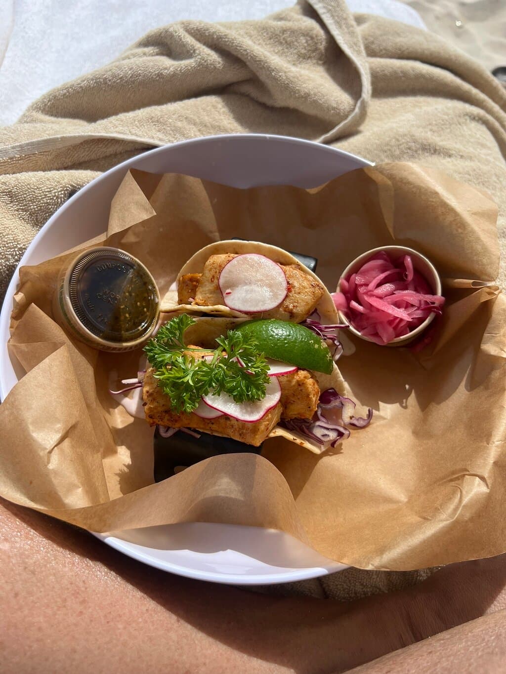 Great restaurant for lunch by the beach — the he quesadillas, the fish sandwich and the smash burger with Caesar salad our favorite, lobster roll with shrimp and fish tacos just ok to us