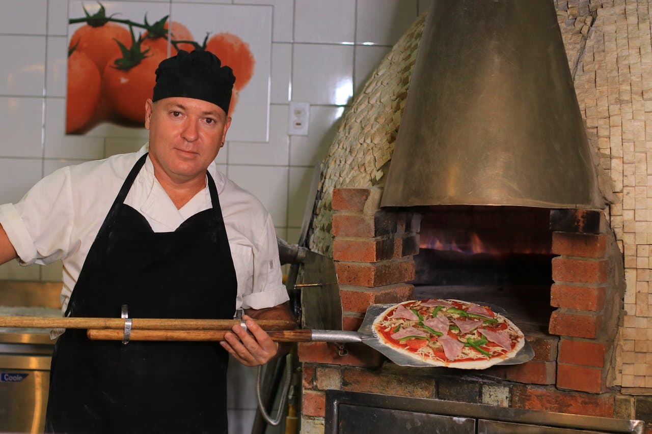 Lucky Luciano's Restaurant - Pizza