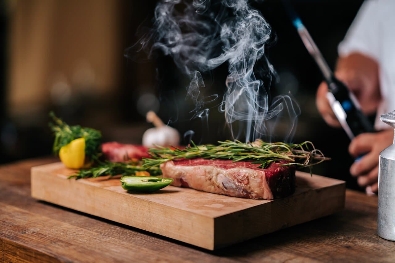 BLT Steak