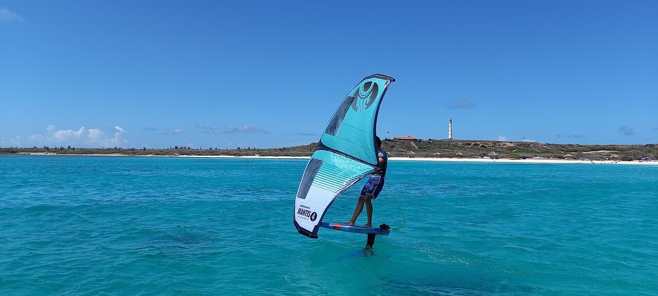 Gliding over the turquoise waters of Aruba