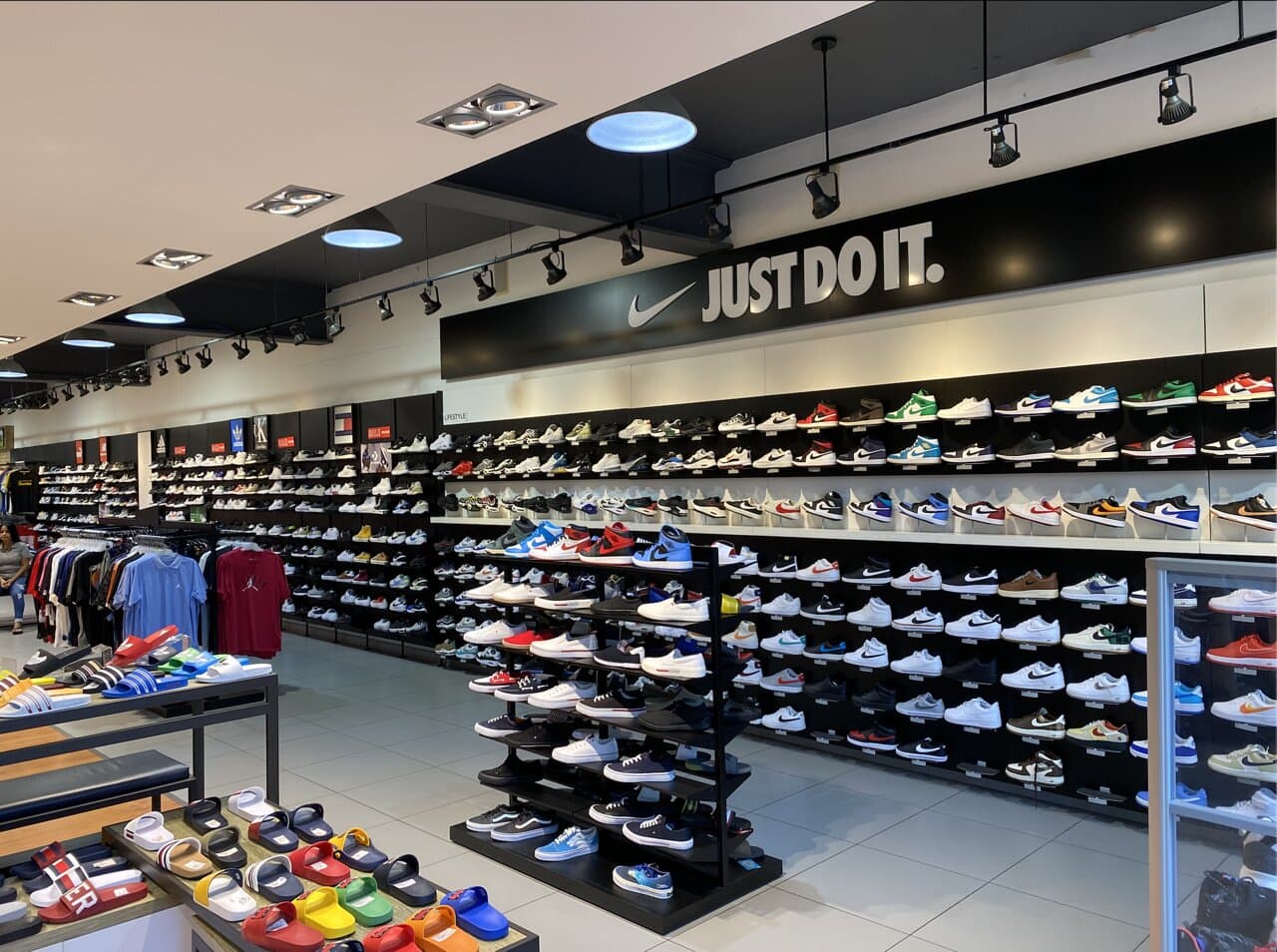 Check out our latest Nike Air Force 1, Jordans, and Dunks collections