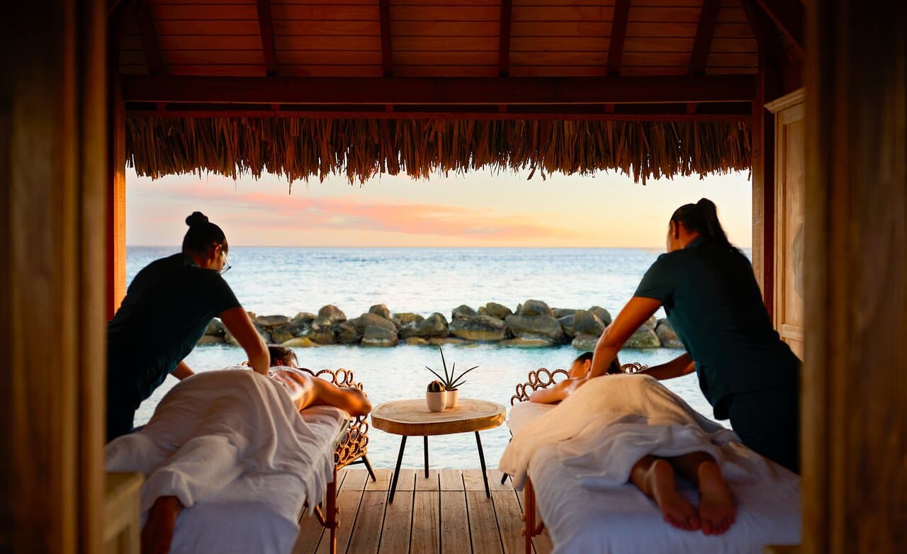 Flamingo Cove at Renaissance Private Island