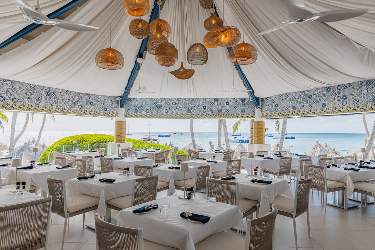 Breathtaking view while you dine