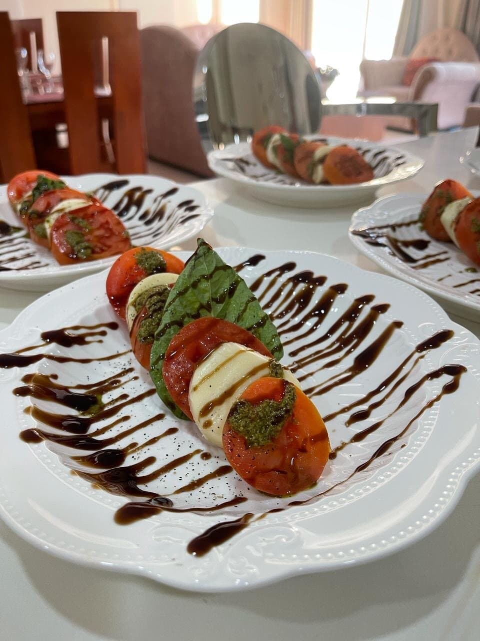 Welcome to Chef Life Aruba! Here you will be able to take a look at some of our dishes and our Chef Moises