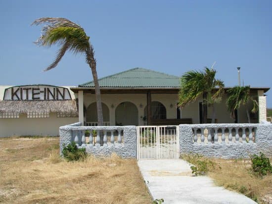 Front View Kite-Inn Aruba