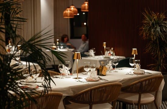 Elegant table settings perfect for intimate dinners, romantic evenings.